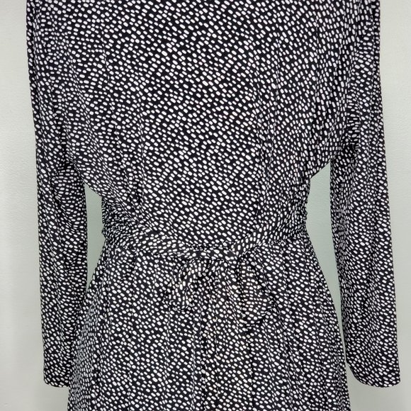 Oh Baby by Motherhood Irregular Polka Dot Tie Back Maternity Top Size L - Picture 8 of 14